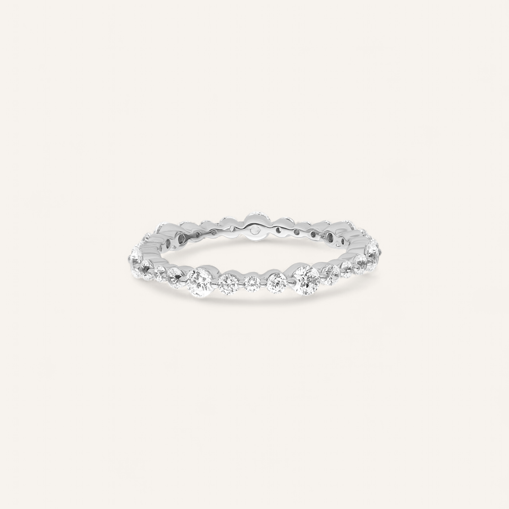 RÊVE ETERNITY RING I 14K GULD MED DIAMANTER (1 CT), STR. 54
