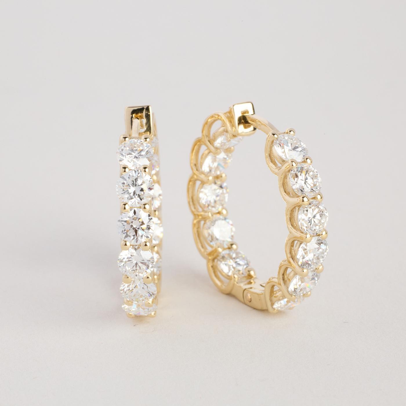 CREOLØRERINGE MED DIAMANTER (3,9 CT), 2 CM