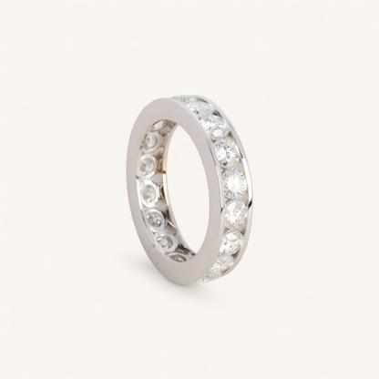 ETERNITY RING I 14K HVIDGULD MED DIAMANTER (2.92 CT), STR. 52