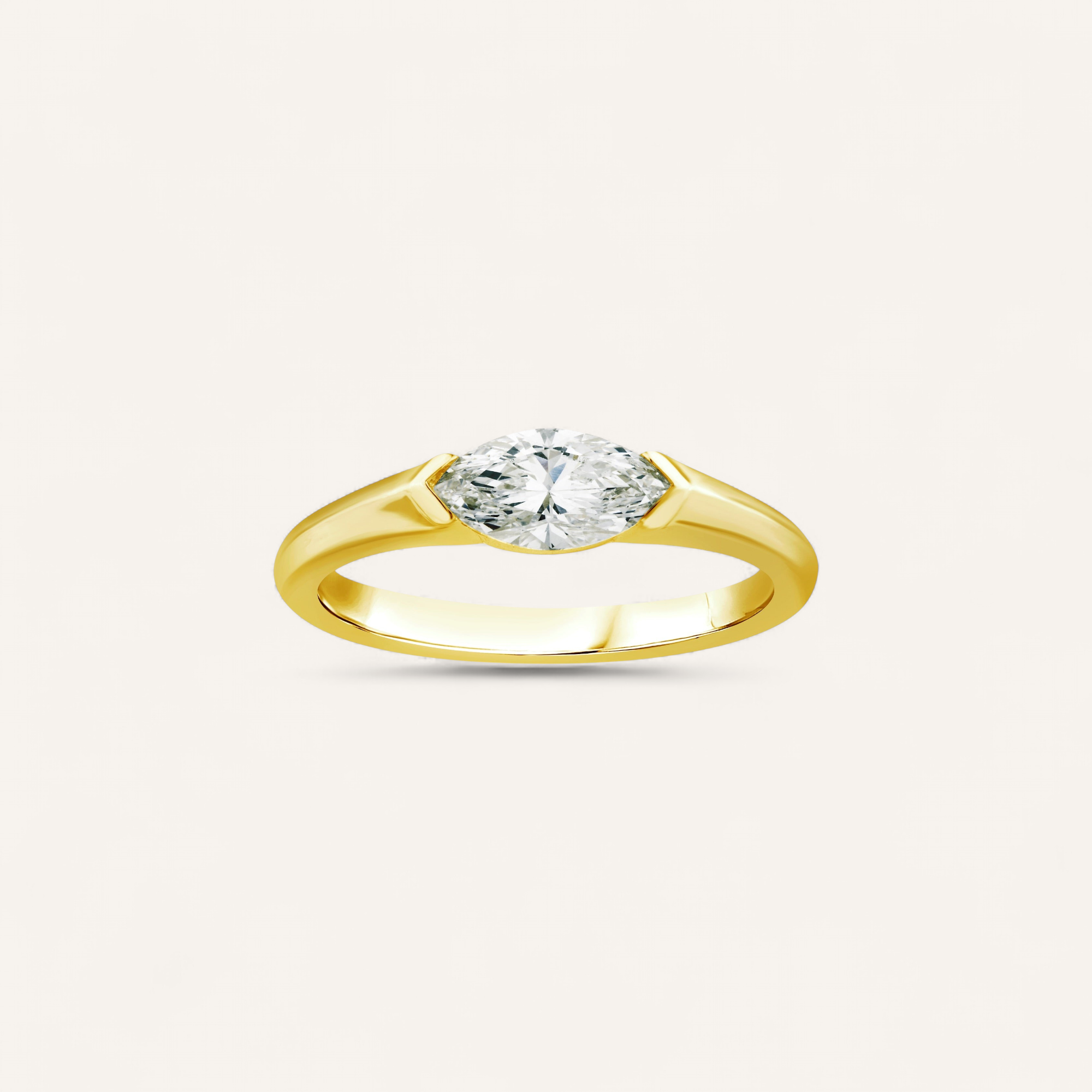 OVAL SOLITAIRE RING
