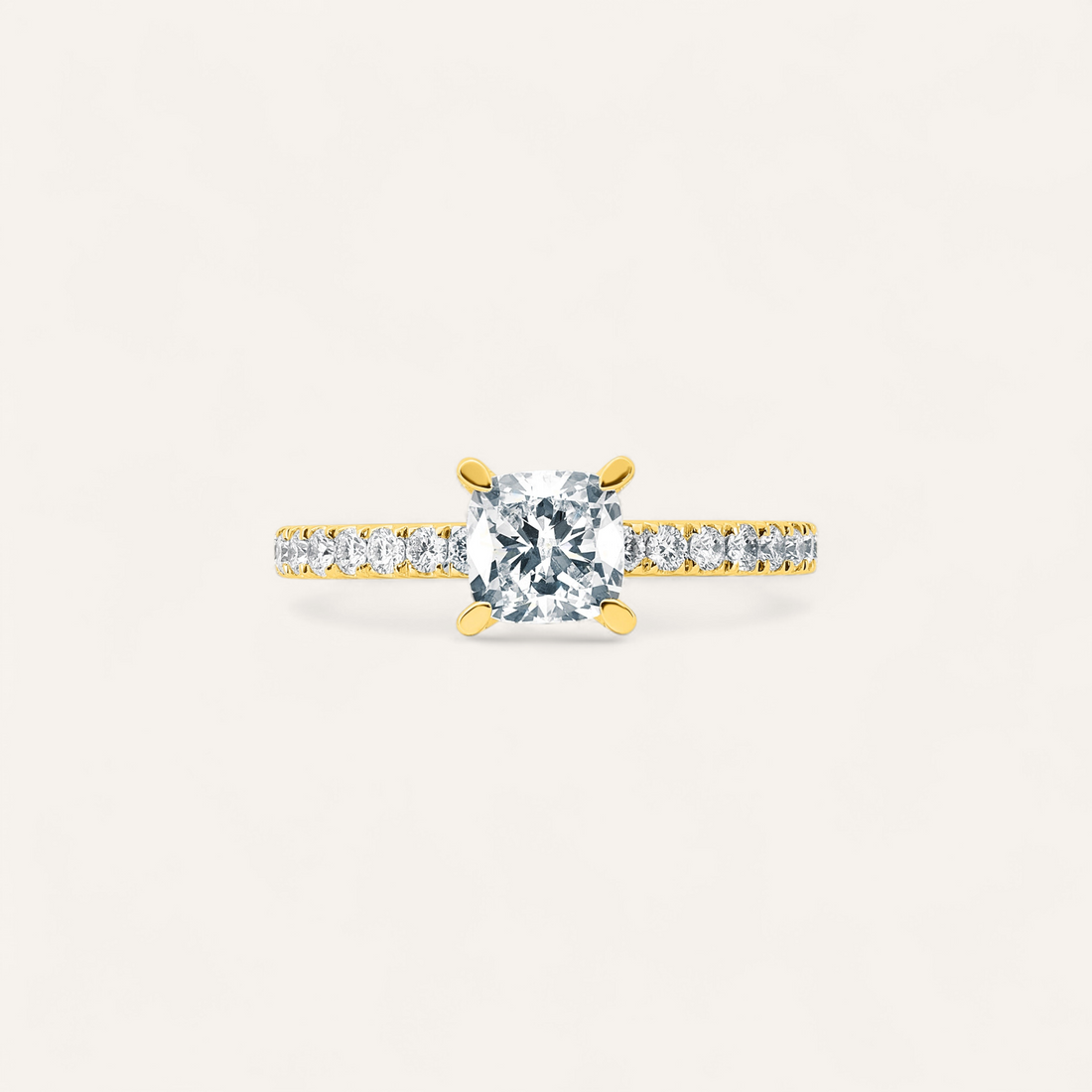 CUSHION PAVÉRING I 14K GULD MED DIAMANTER (1.6 CT), STR. 54