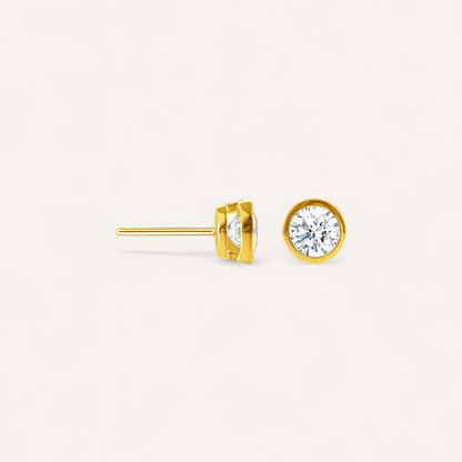 RUND SOLITAIRE ØRESTIKKER