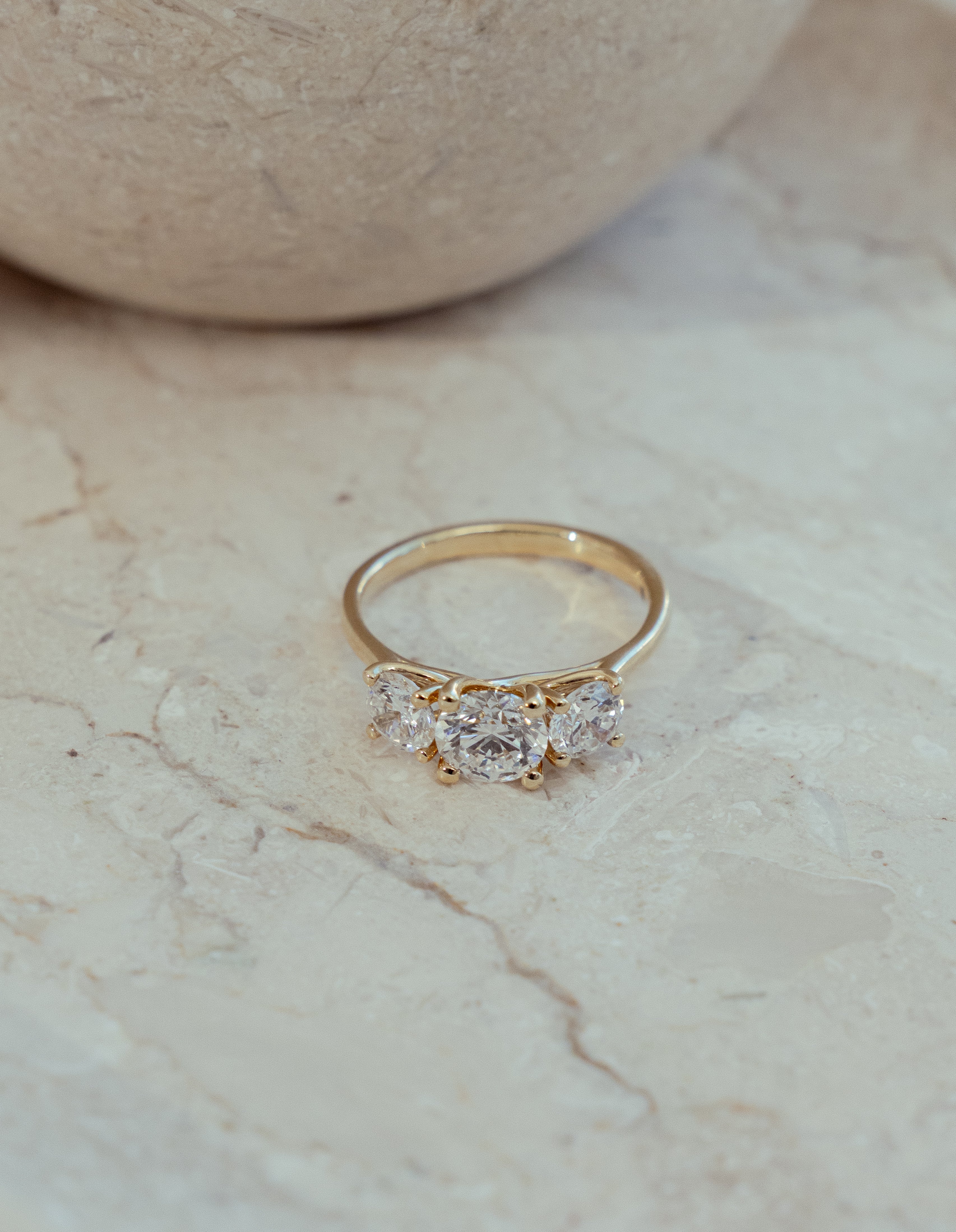 TRESTENSRING I 14K GULD MED DIAMANTER (2 CT), STR. 54