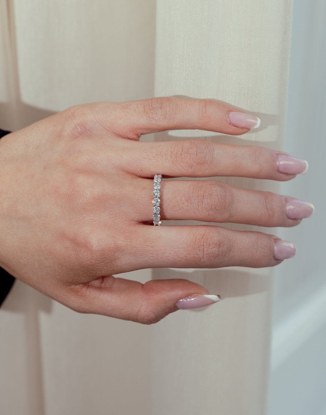 ALLIANCERING I 14K HVIDGULD MED DIAMANTER (2.0 CT), STR. 54