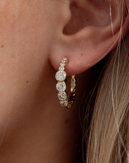 CREOLER I 14K GULD MED DIAMANTER (2.0 CT), 2.2 CM