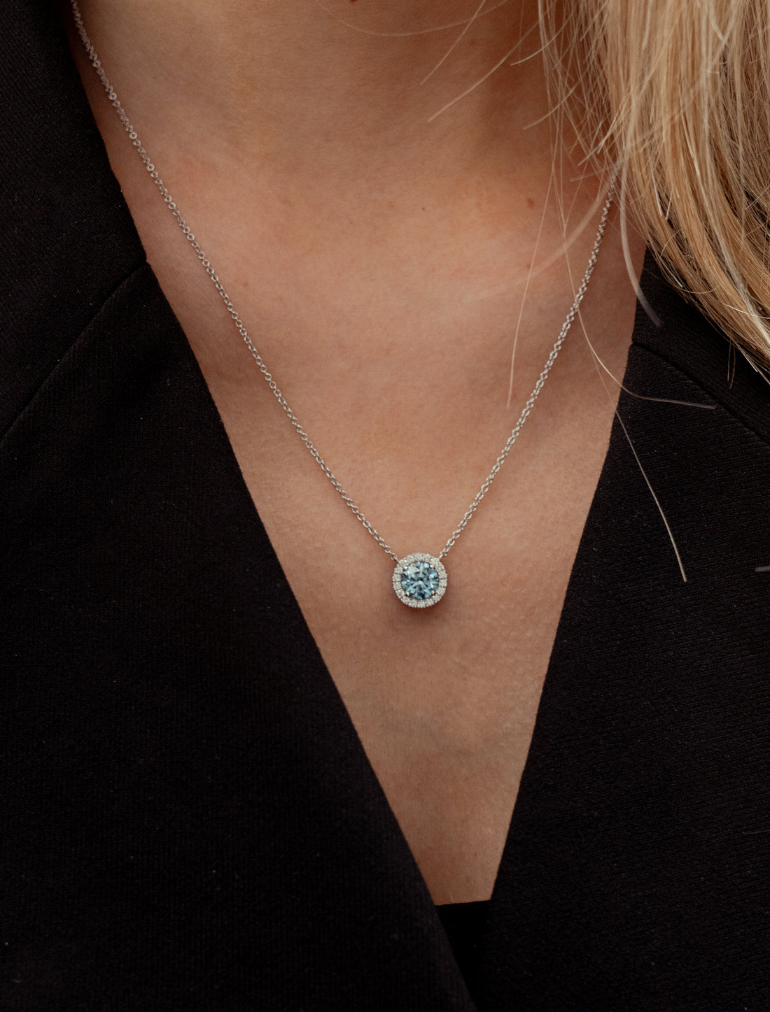 SOLITAIRE HALSKÆDE I 14K HVIDGULD MED DIAMANTER (1.1 CT), 24 CM