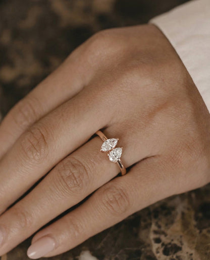 DEUX POIRE TOI ET MOI RING